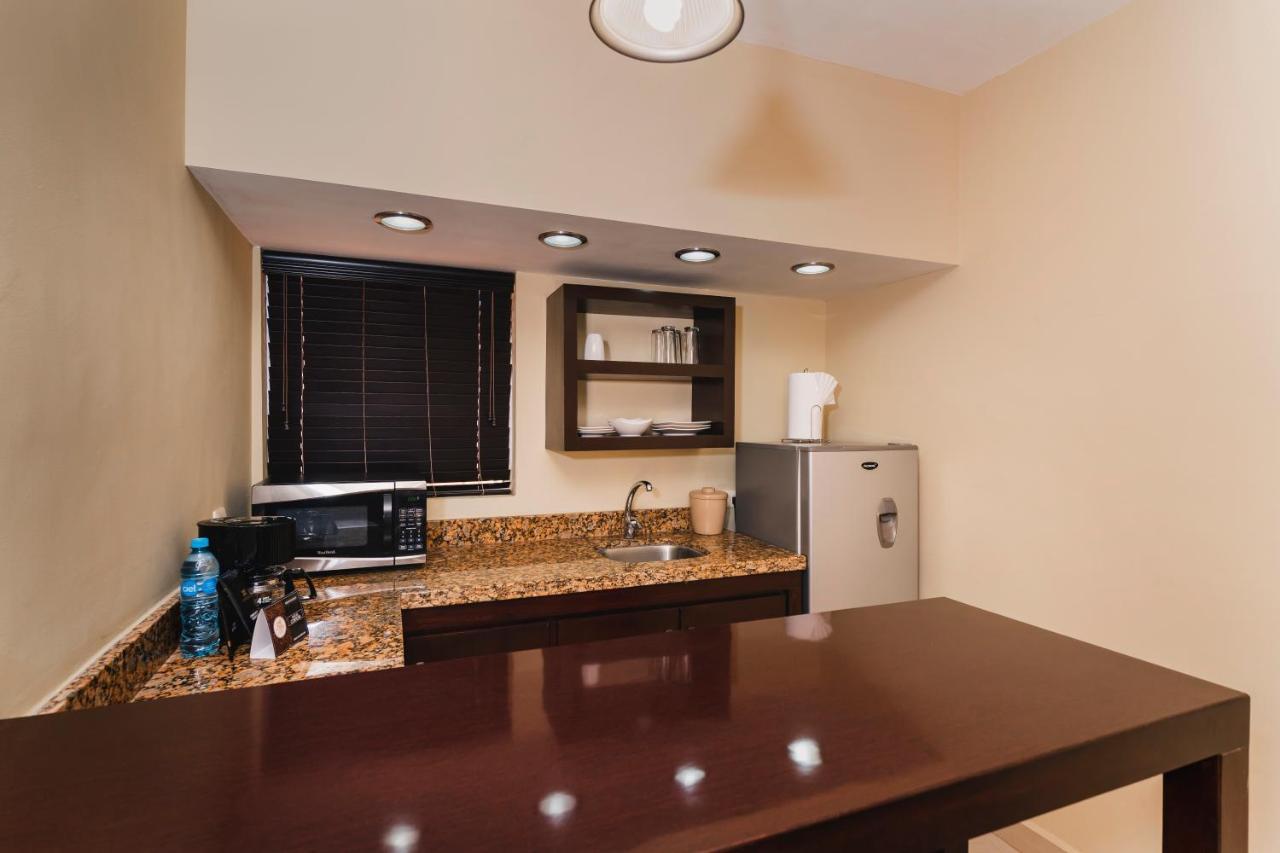 El Camino Hotel & Suites Heroica Caborca Luaran gambar