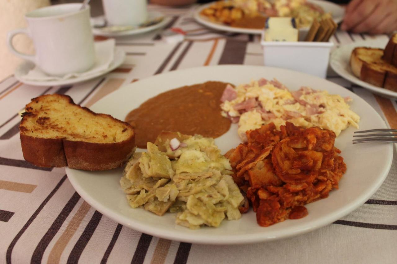 El Camino Hotel & Suites Heroica Caborca Luaran gambar