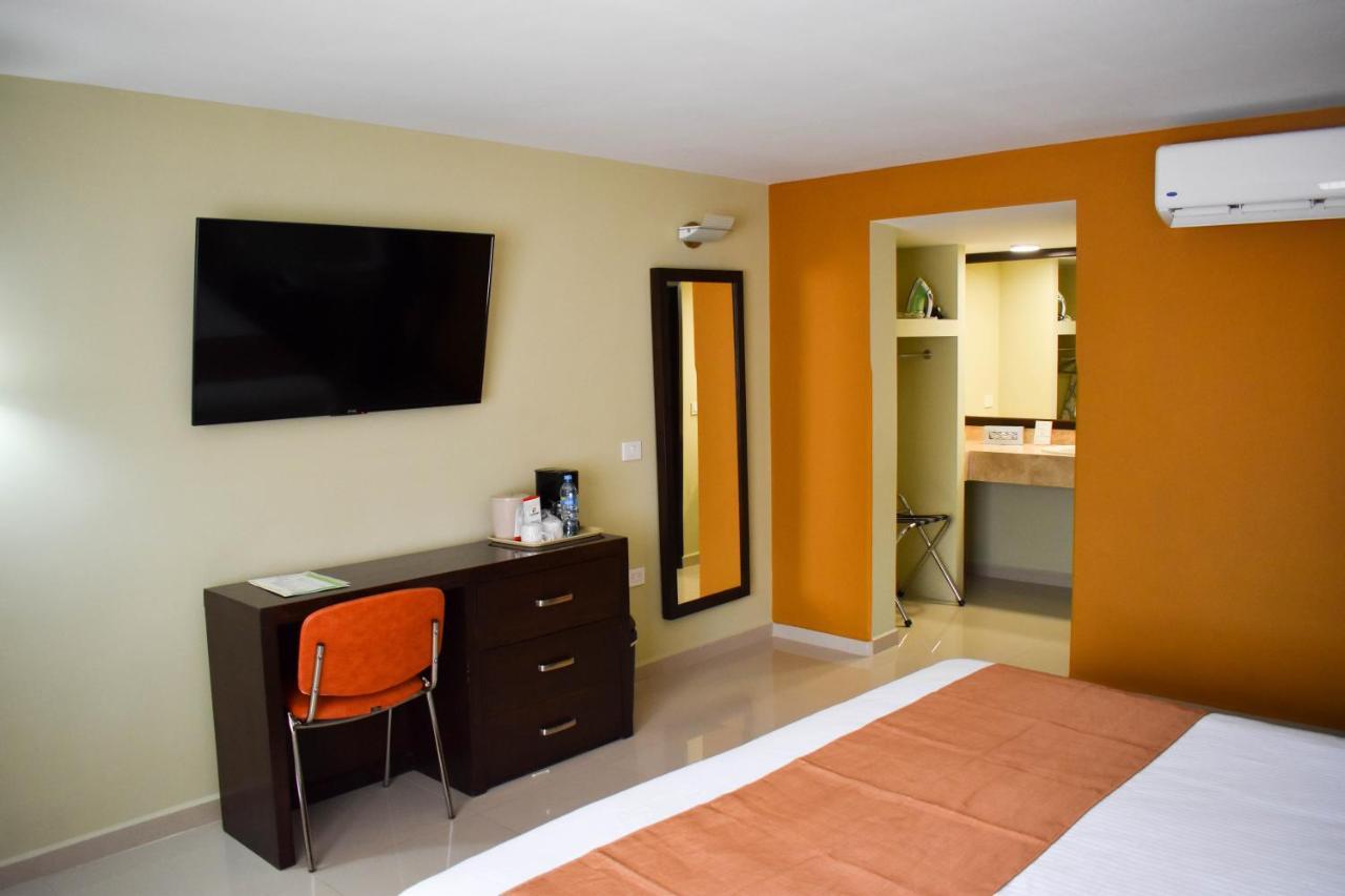 El Camino Hotel & Suites Heroica Caborca Luaran gambar